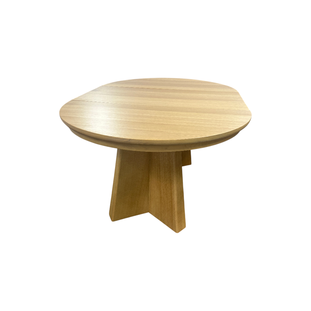 Lulu and Georgia Nycola Extendable Oval Dining Table