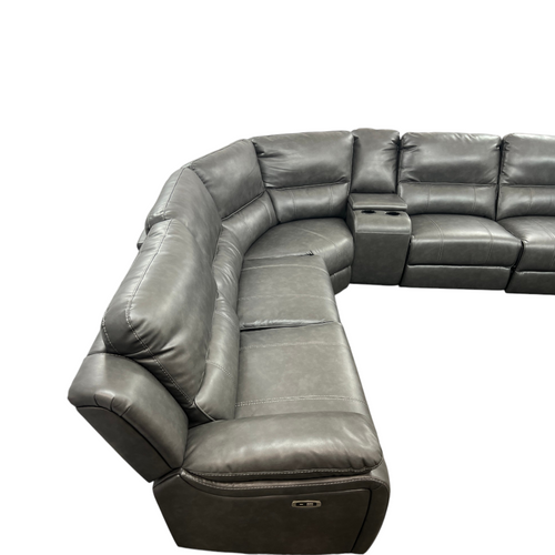 Latitude Run Jeanna Modern & Contemporary 6-Piece Modular Power Reclining Sectional Sofa with Integrated Console and USB Charging Port, image 11