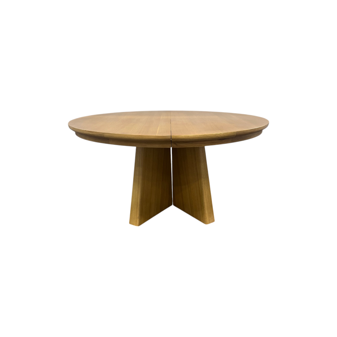 Lulu and Georgia Nycola Extendable Oval Dining Table