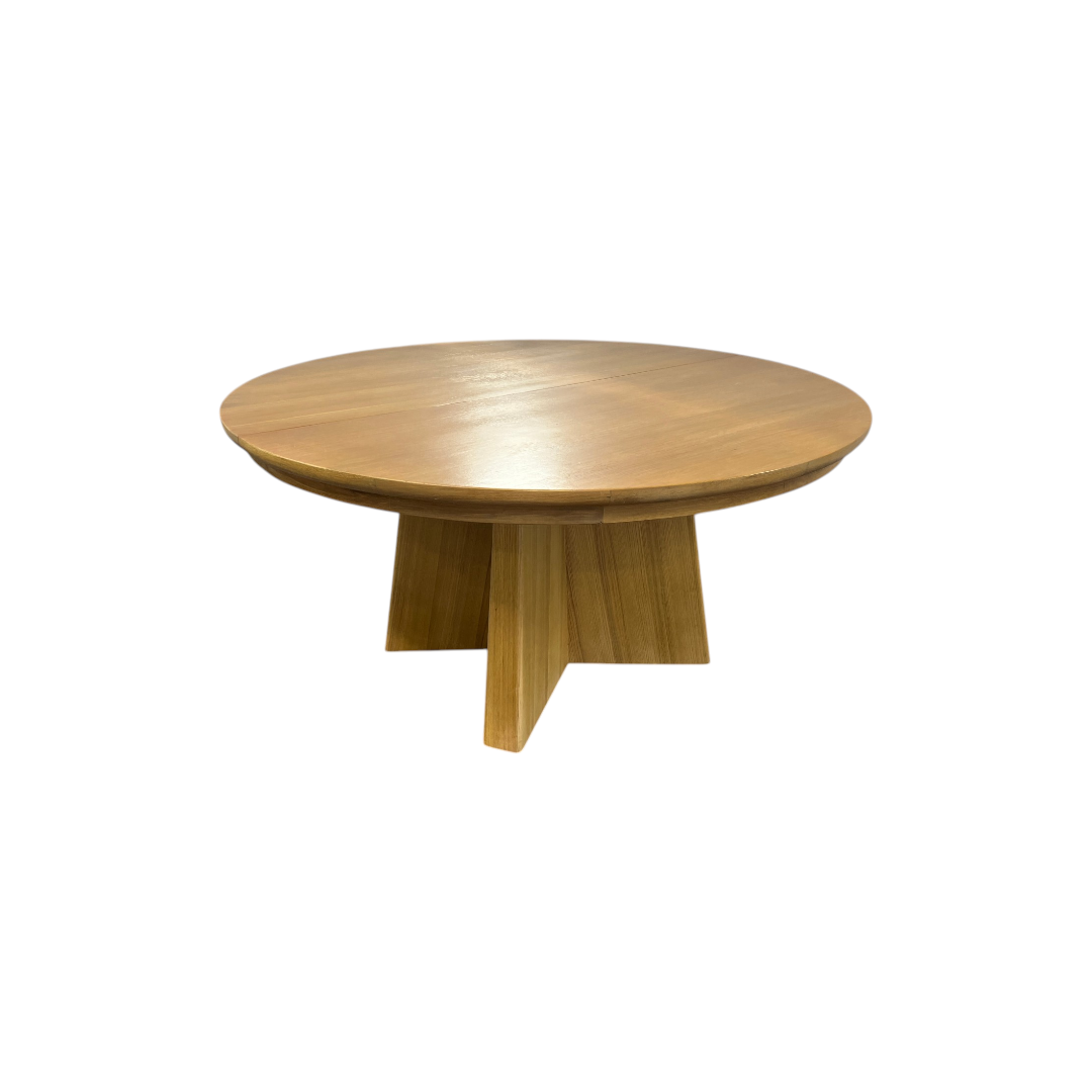 Lulu and Georgia Nycola Extendable Oval Dining Table