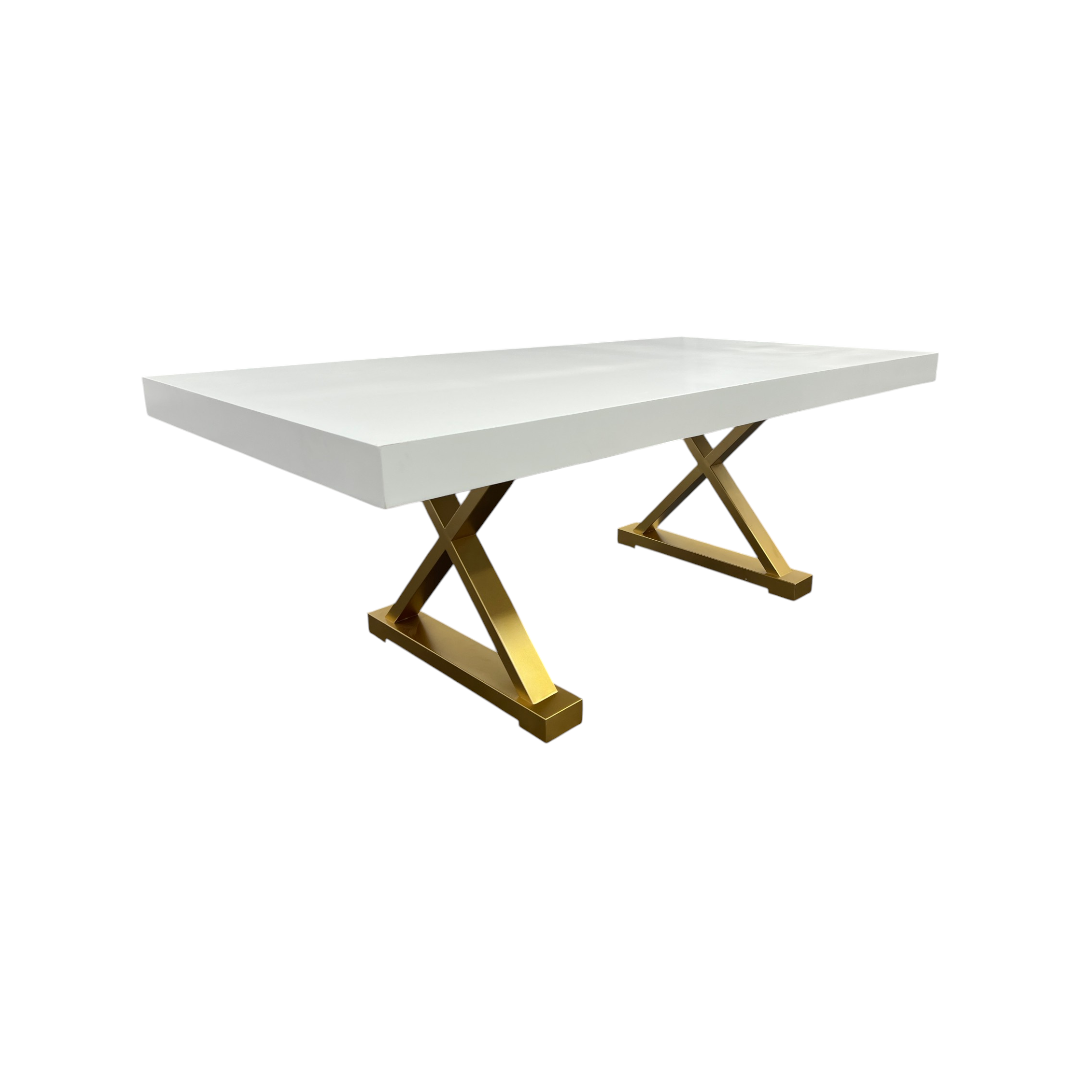 Everly Quinn Talassa White Modern Dining Table