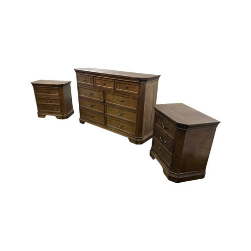 Charlton Home Ailany Traditional Wood 9-Drawer Dresser and 3-Drawer Nightstand Set, image 2