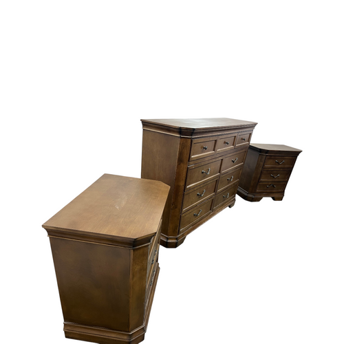 Charlton Home Ailany Traditional Wood 9-Drawer Dresser and 3-Drawer Nightstand Set, image 10