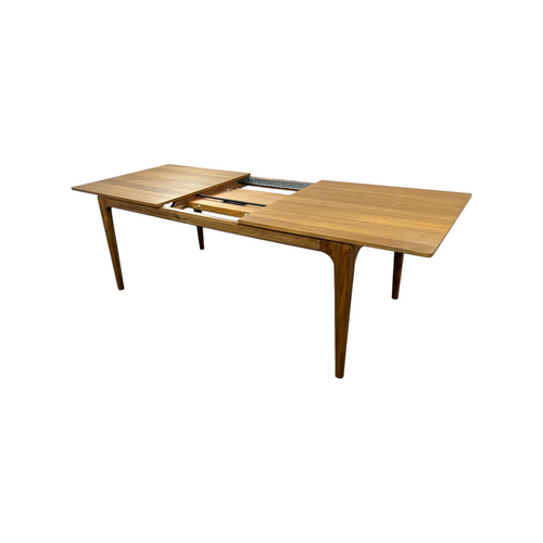 Lark Manor Gastelum KD 71-93" Extendable Acacia Wood Dining Table, image 4