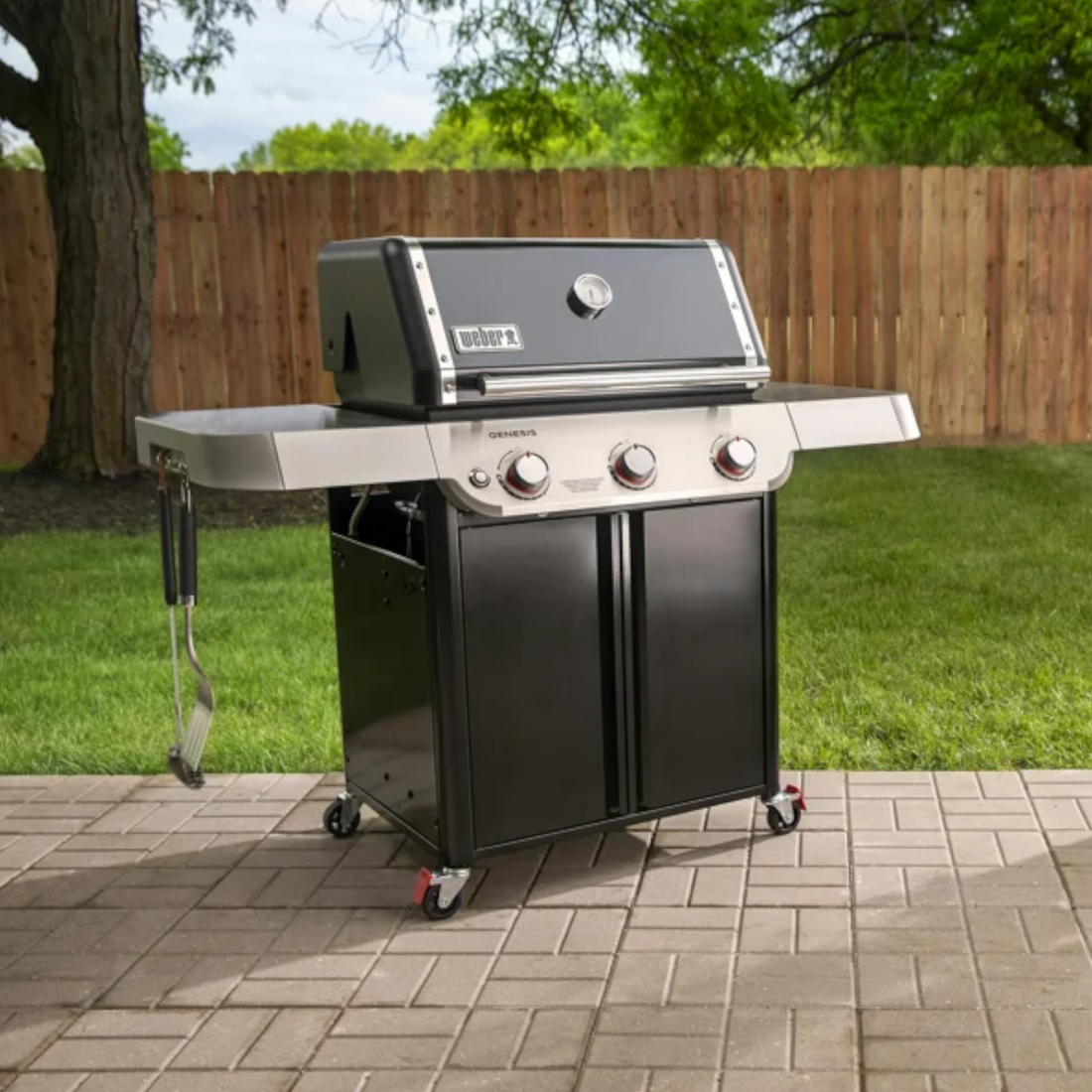 Weber Genesis E-315 Gas Grill (Liquid Propane)