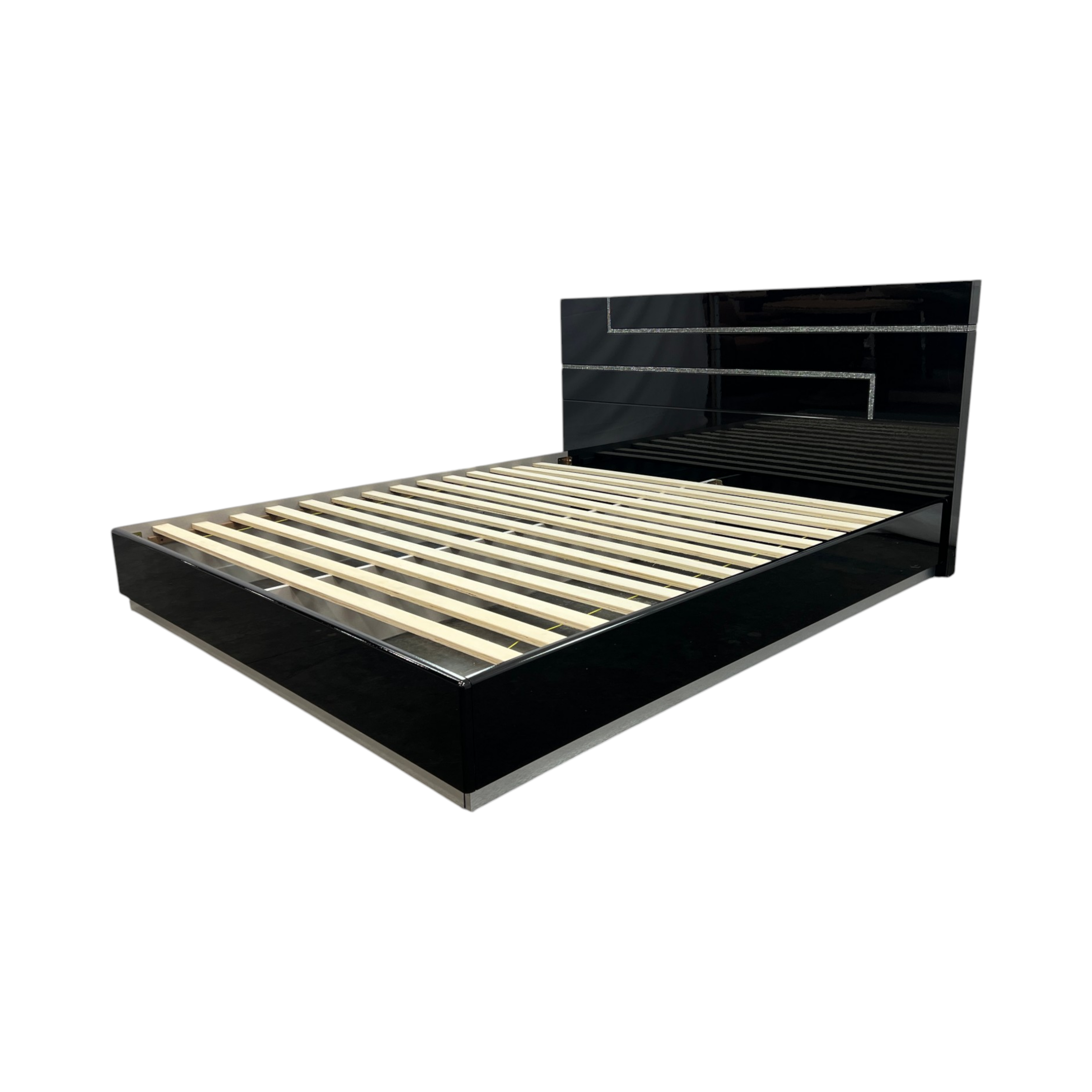 Everly Quinn Platform King Bed