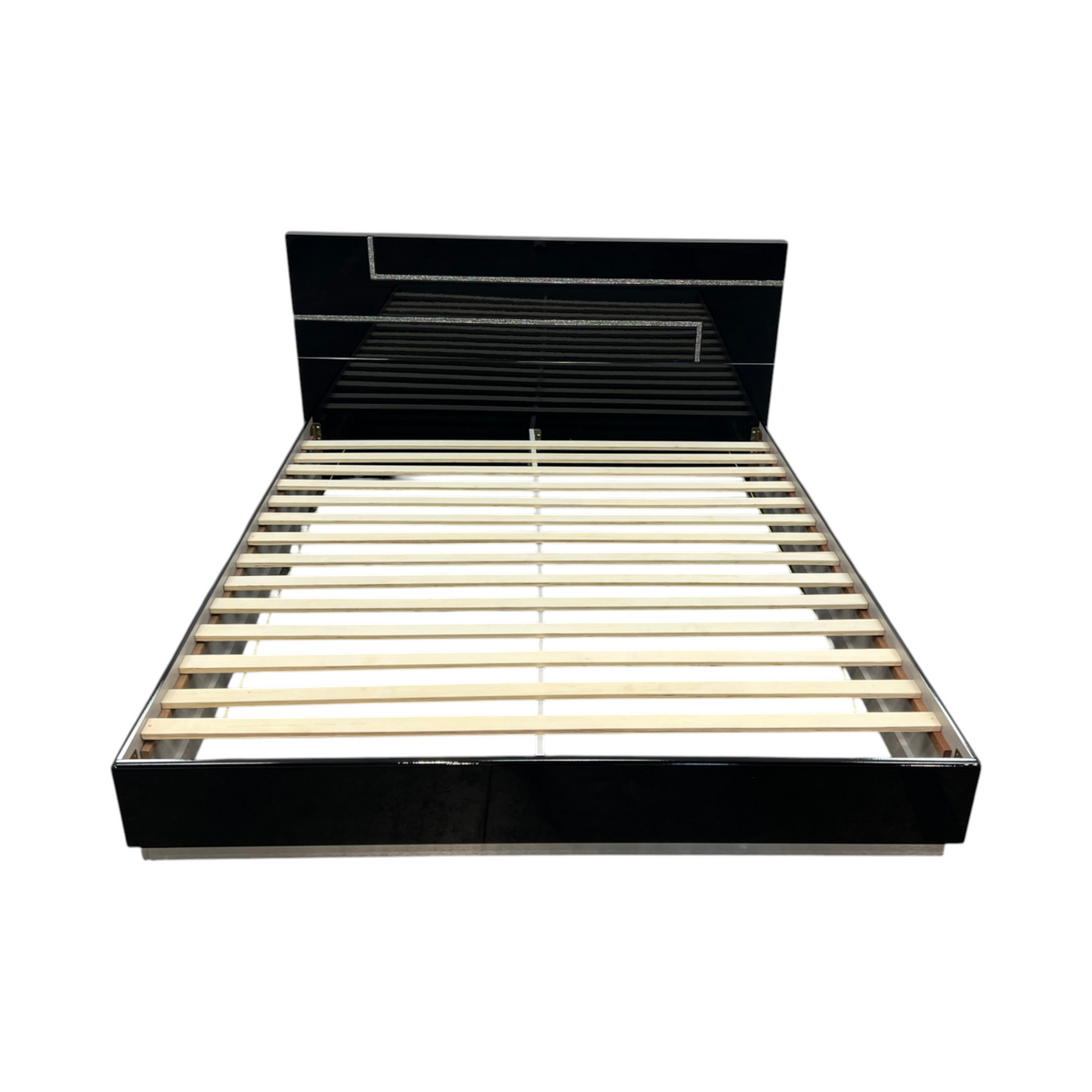 Everly Quinn Platform King Bed