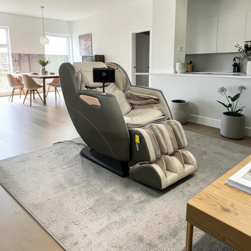 Inbox Zero Lashayna Full Body 4D Massage Chair with Zero Gravity, AI Voice Control, Heat Therapy, 58-Inch SL Track, 48 Airbags, and Extendable Footrest, image 1