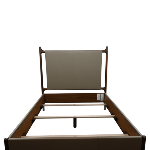 Stickley Walnut Grove Upholstered Platform Queen Bed, image 7