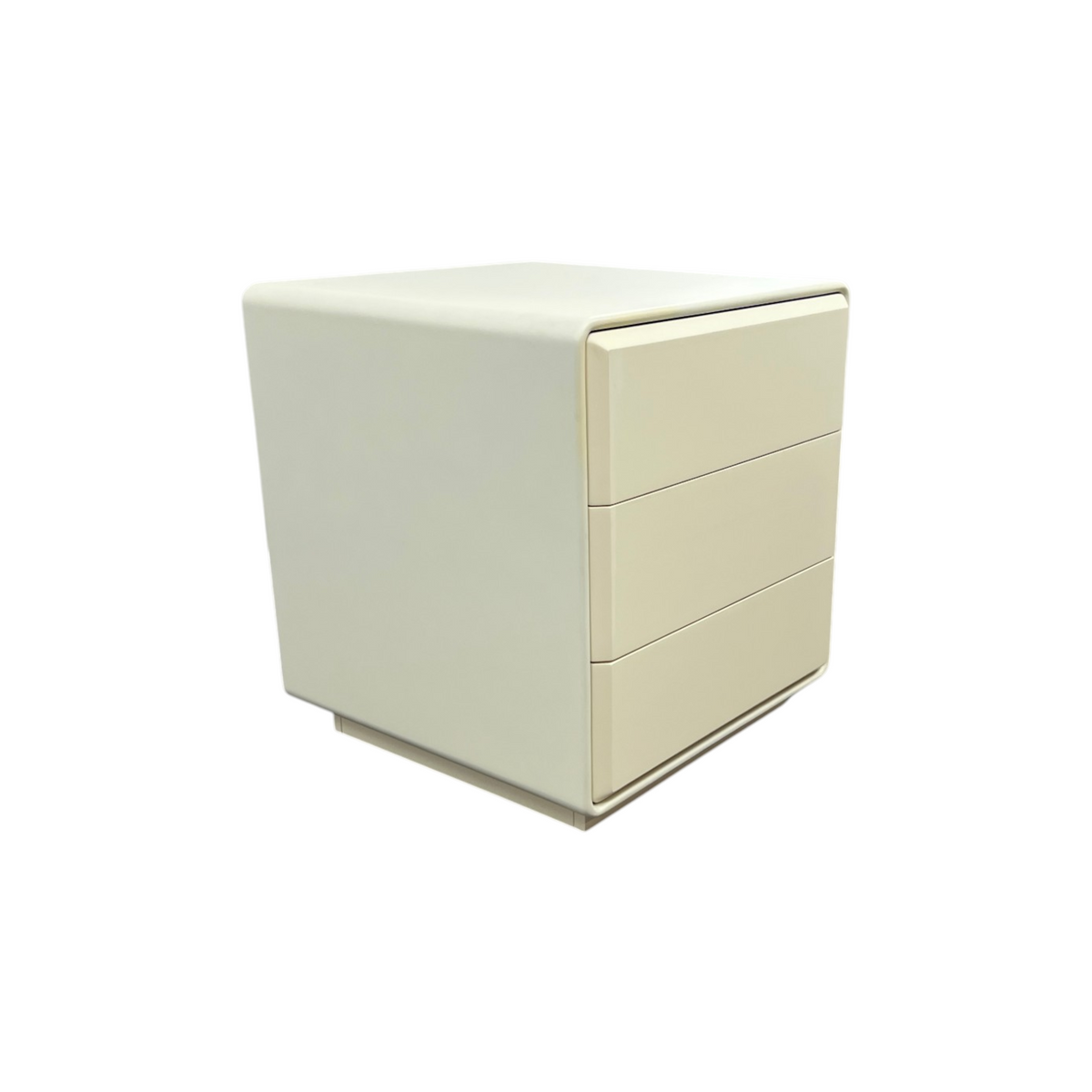 Wrought Studio 3 Push to Open Drawer Nightstand