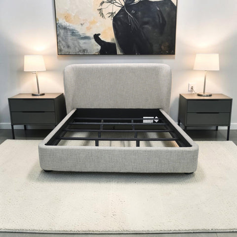 Bernhardt Geneve Shelter King Bed