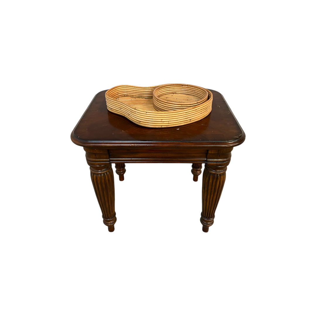 2Modern Isola Tray
