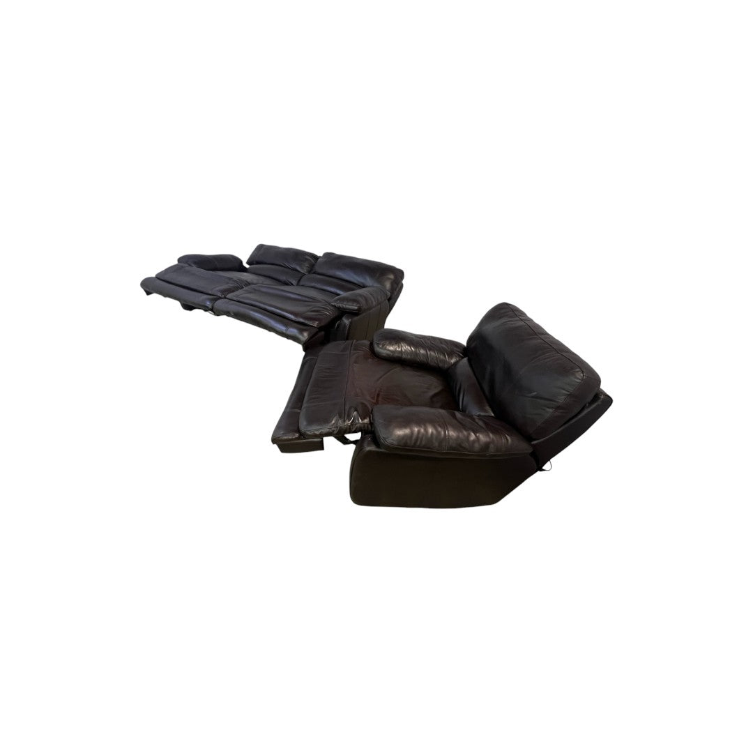 Raymour and Flanigan Leather Recliner Set