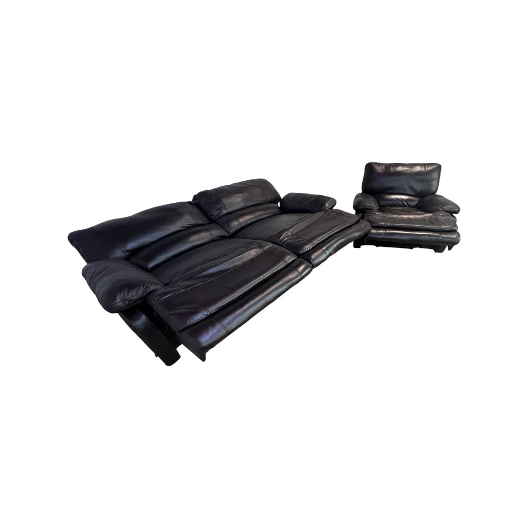 Raymour and Flanigan Leather Recliner Set