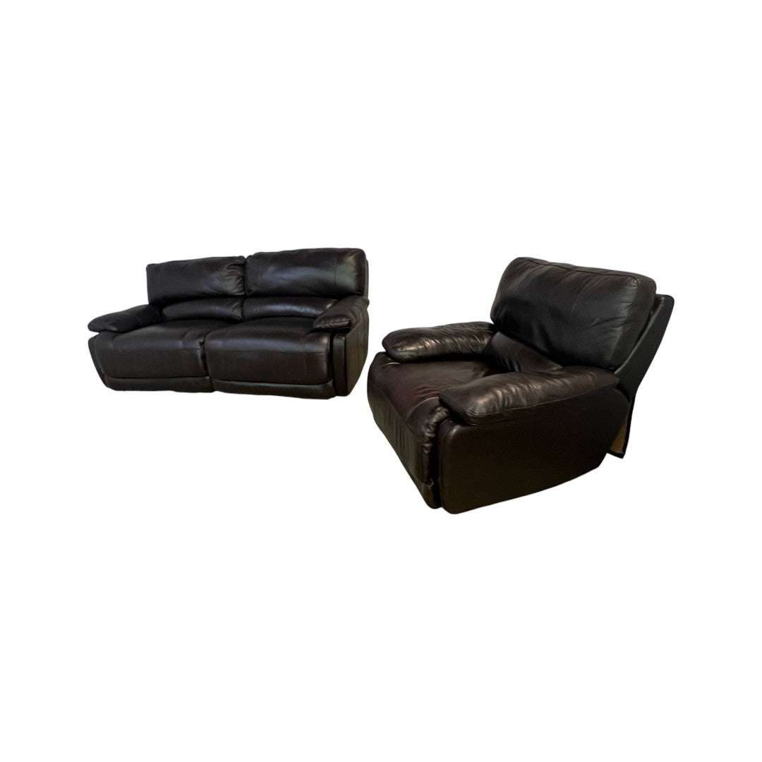 Raymour and Flanigan Leather Recliner Set