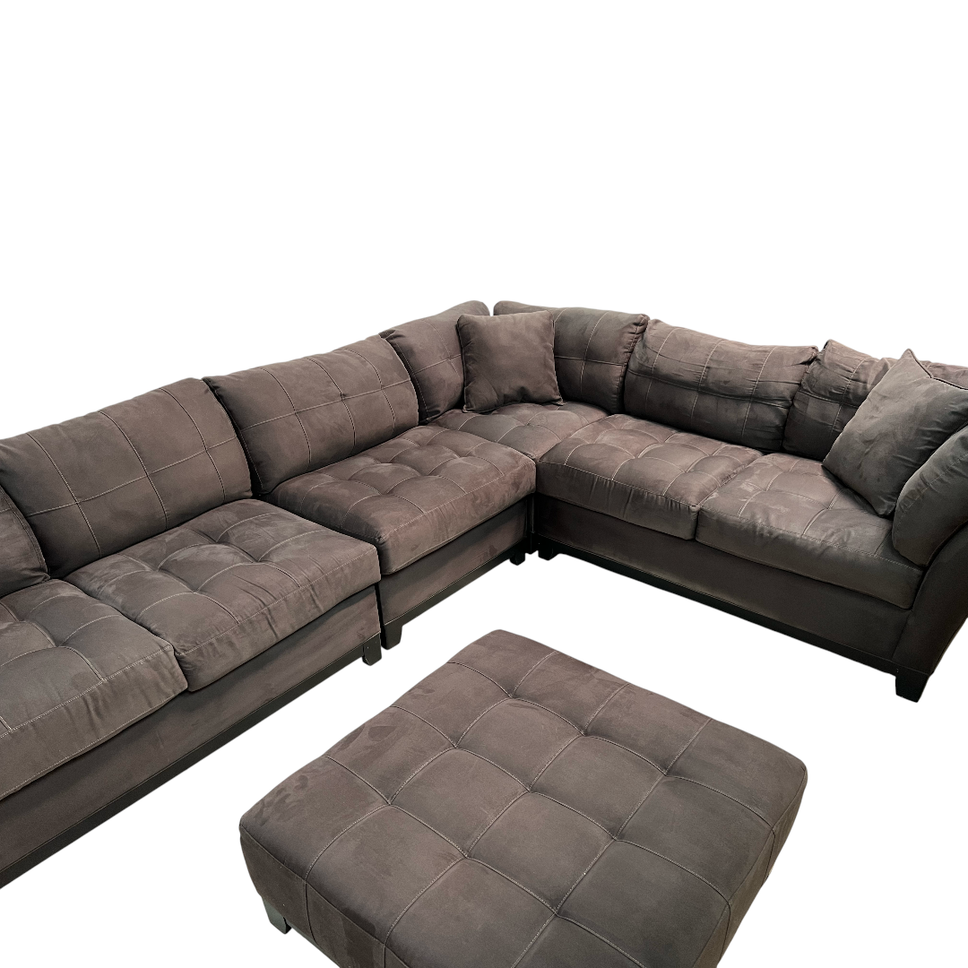Cindy Crawford Home 5-Piece Sectional Sofa And Ottoman