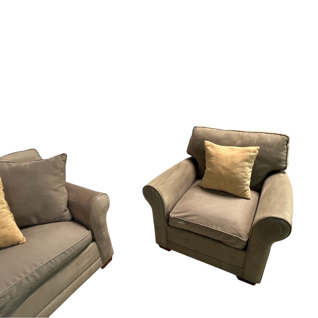 Ethan Allen Bennett Roll Track-Arm and Arm Chair Set