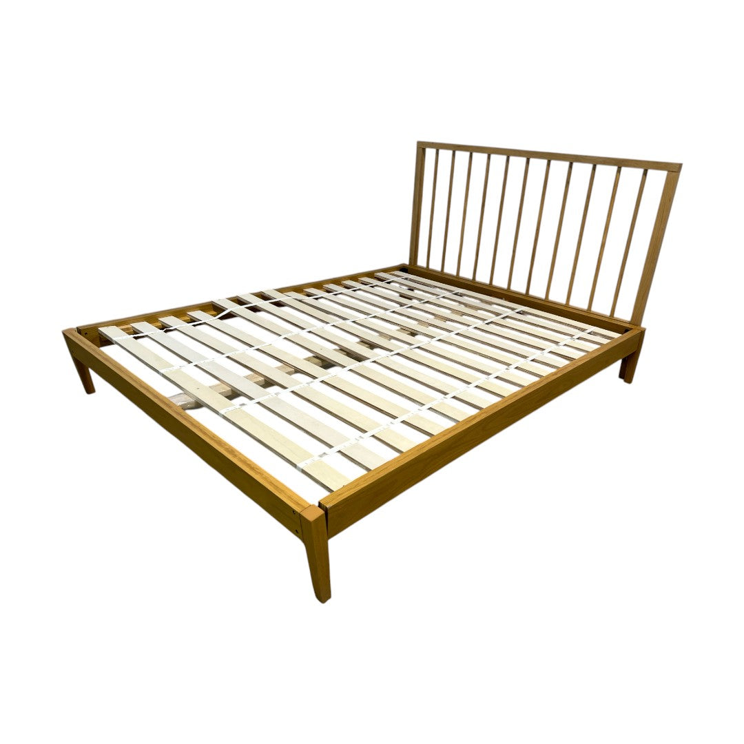 Fernish Thompson Spindle Queen Bed
