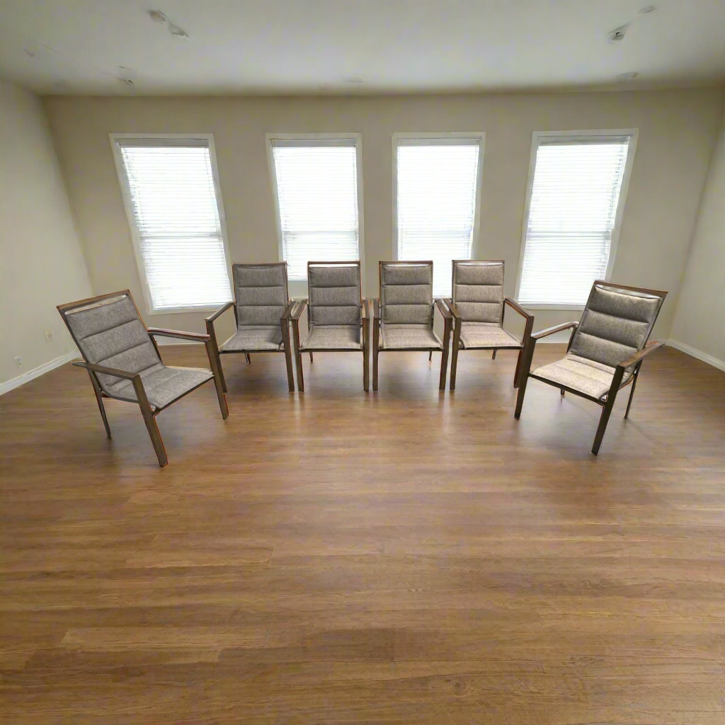 Hanover Fairhope Chair with Tan Cushion