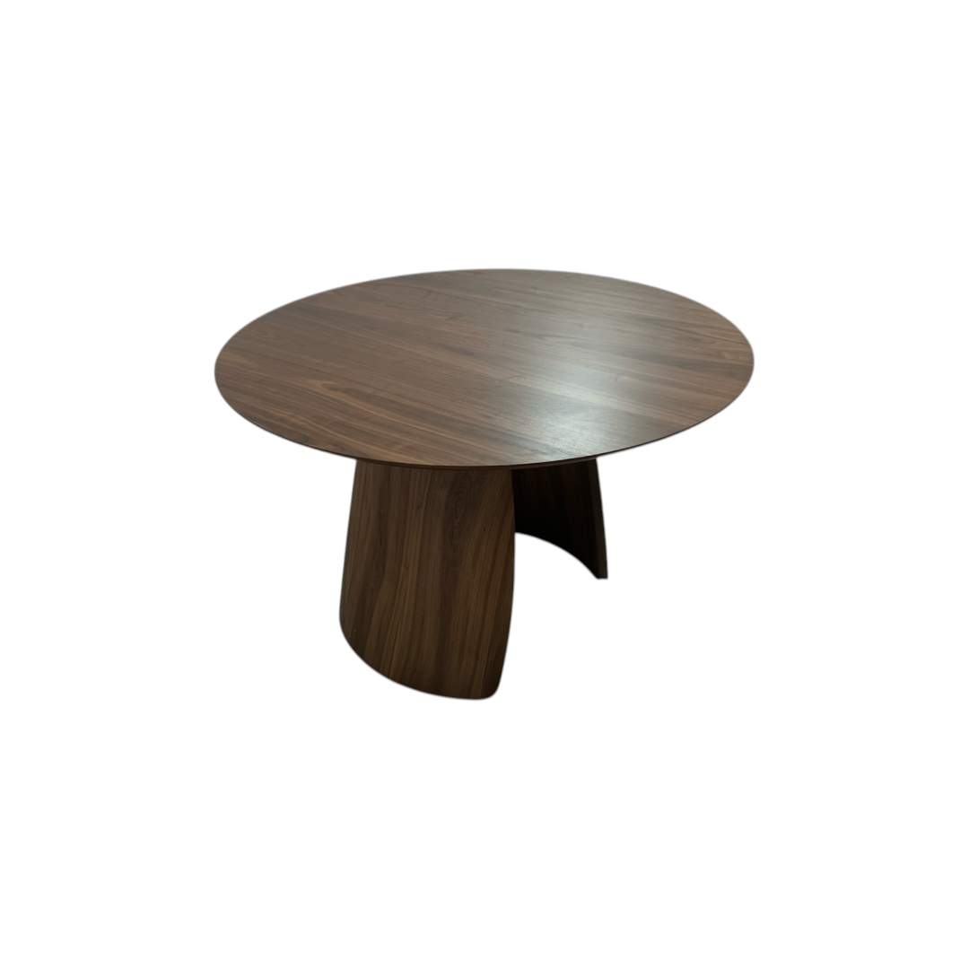 Hoft Home Obelia Dining Table - Walnut
