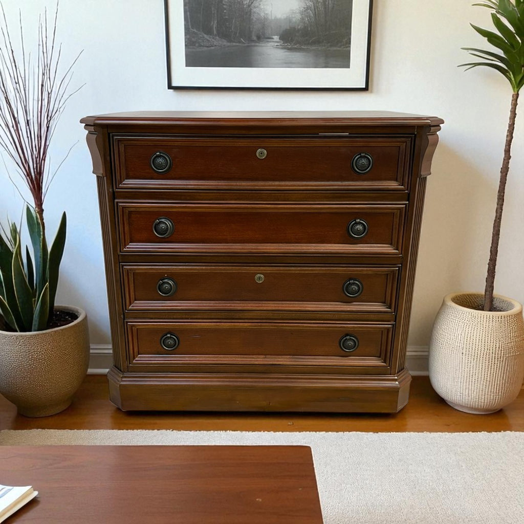 Hooker Furniture Brookhaven Dresser