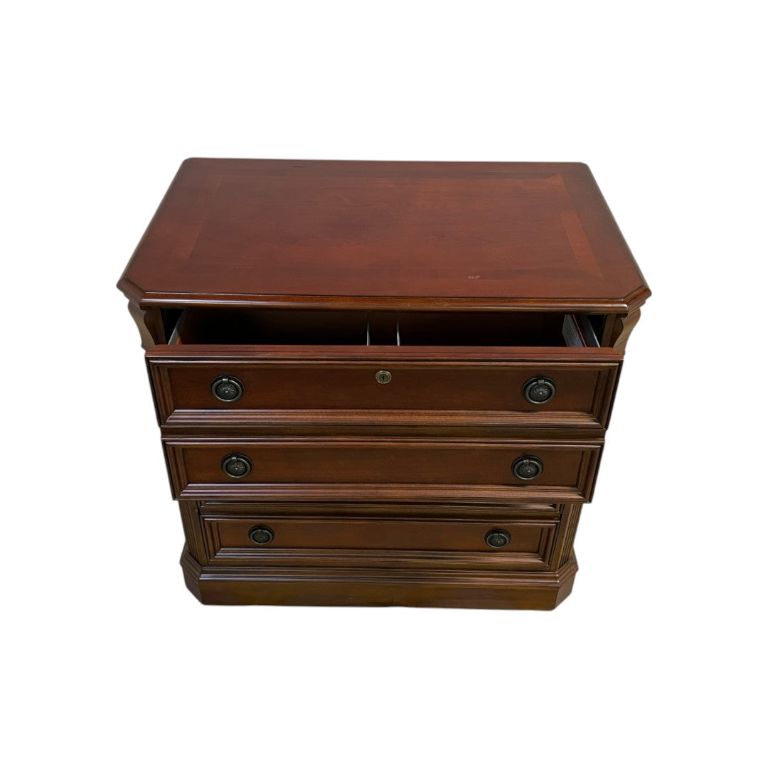 Hooker Furniture Brookhaven Dresser