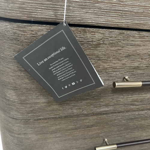 Hooker Furniture Modern Mood Bachelors Chest, image 18