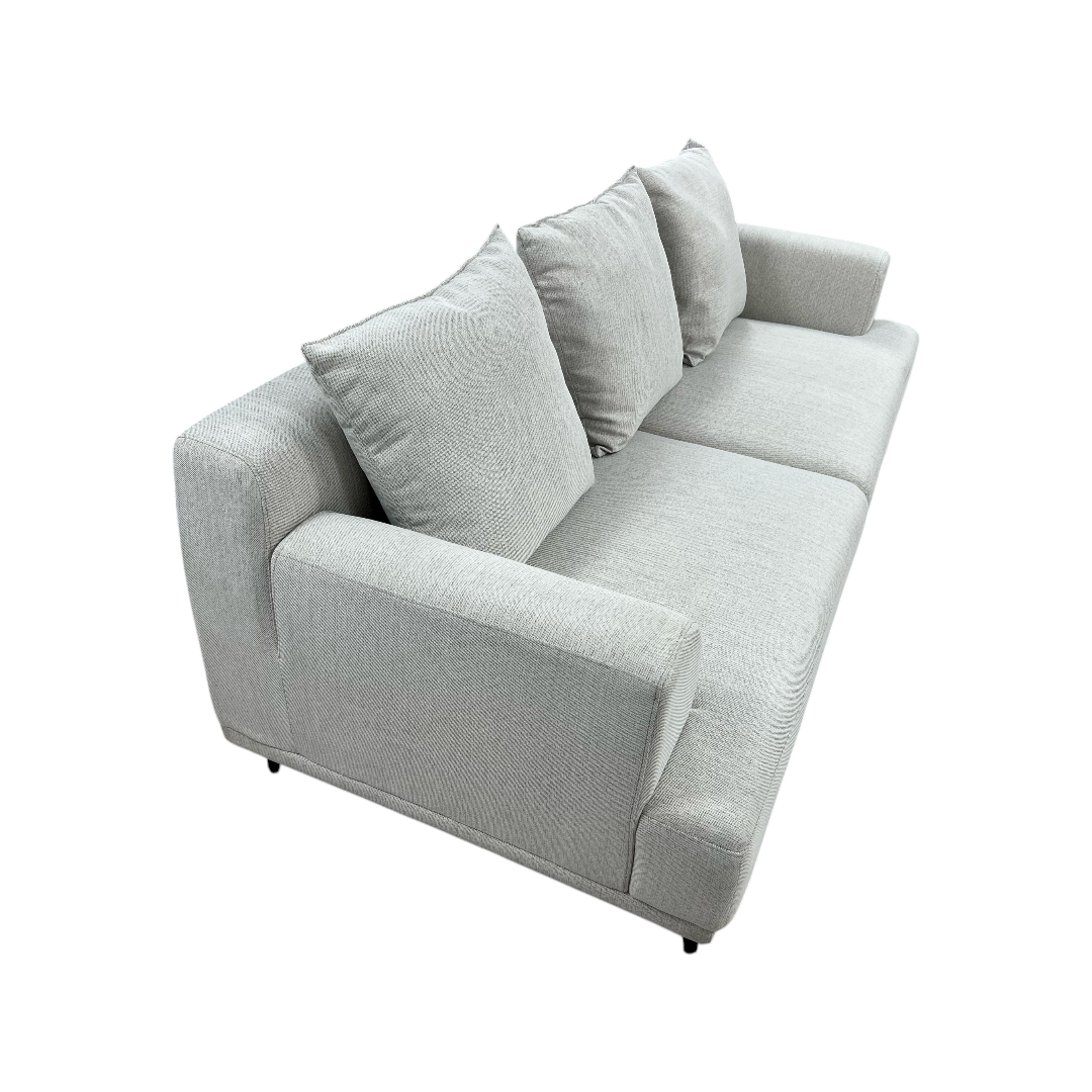 Ivy Bronx Isaiyah Upholstered Sofa