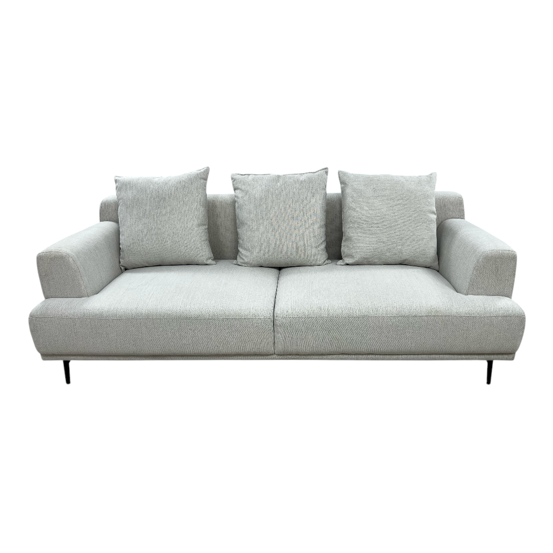 Ivy Bronx Isaiyah Upholstered Sofa