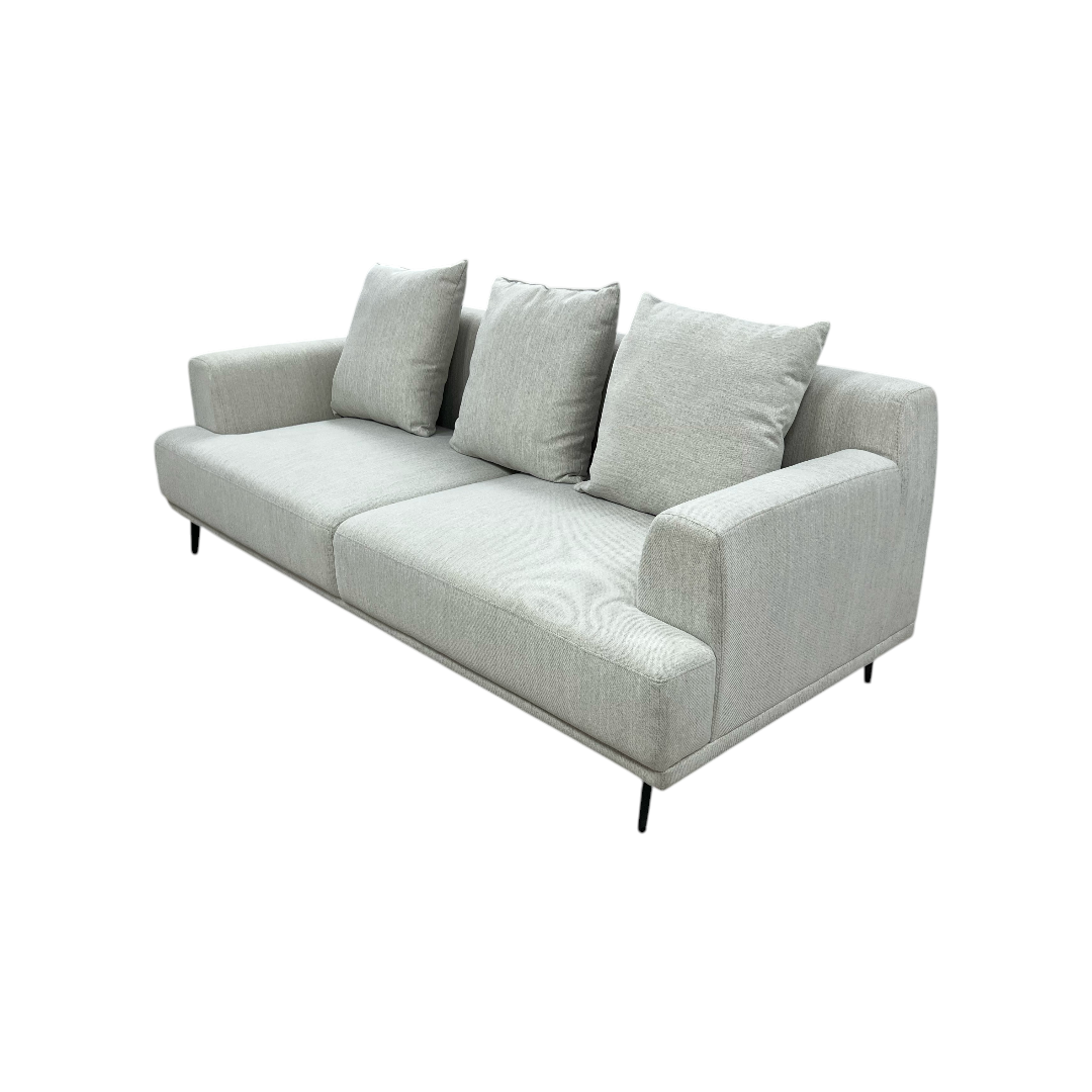 Ivy Bronx Isaiyah Upholstered Sofa