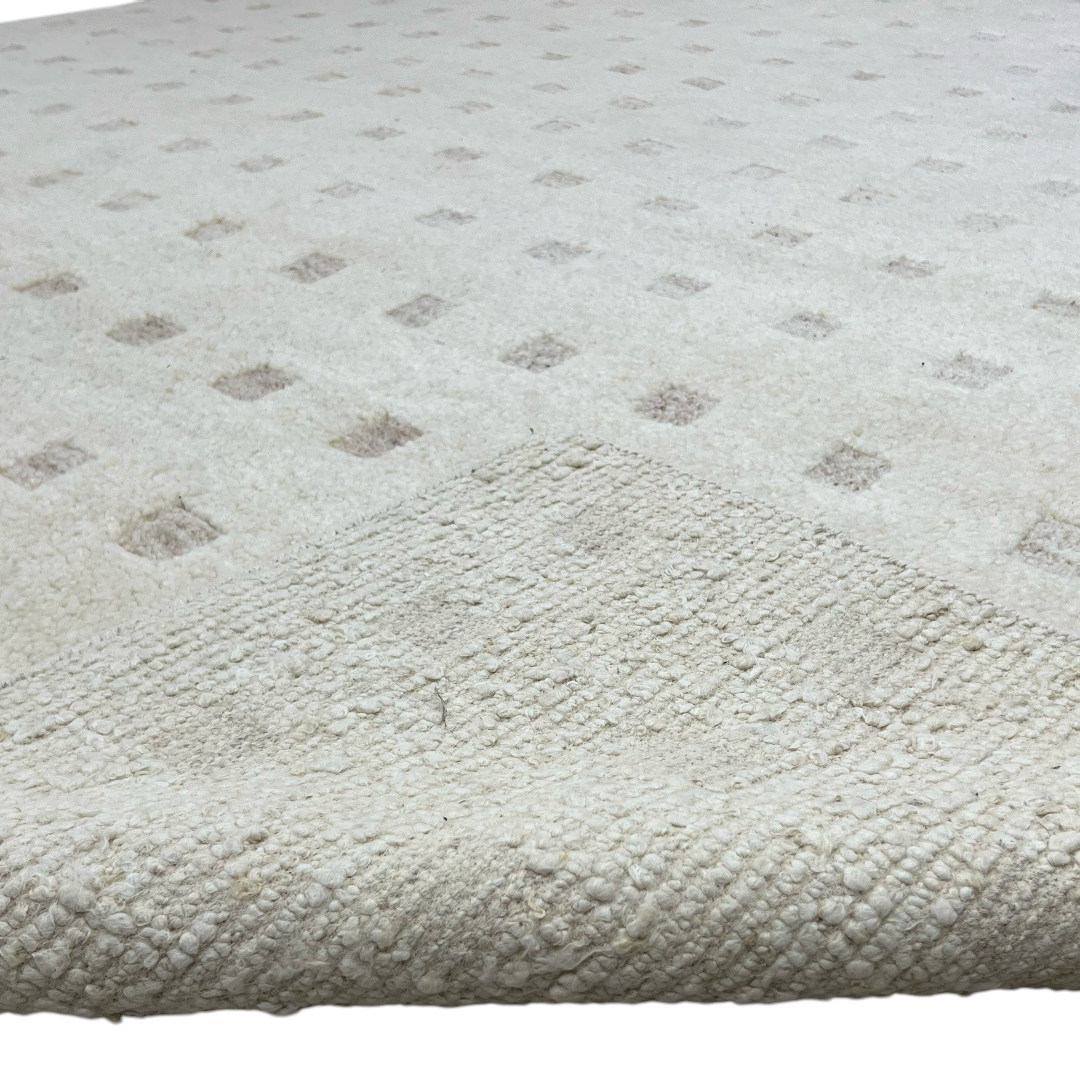 Jaipur Living Form And Weave Jinni FAW01 Ivory / White Tan Beige Area Rug