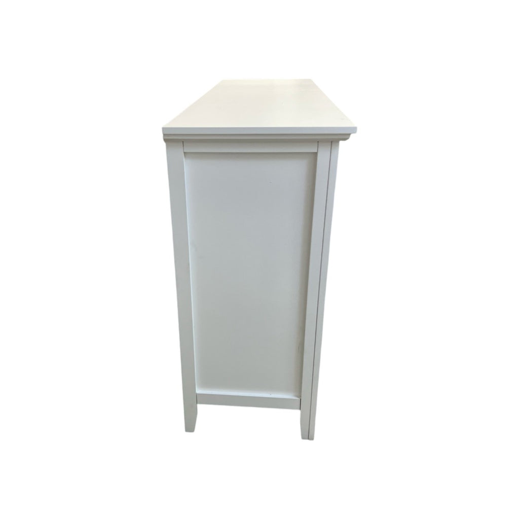 Lark Manor Glory Furniture Hammond Dresser