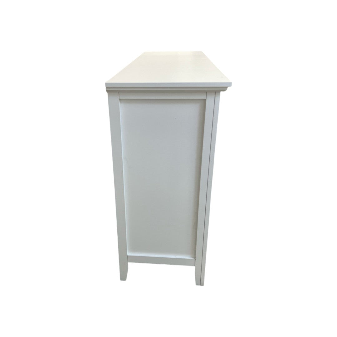 Lark Manor Glory Furniture Hammond Dresser