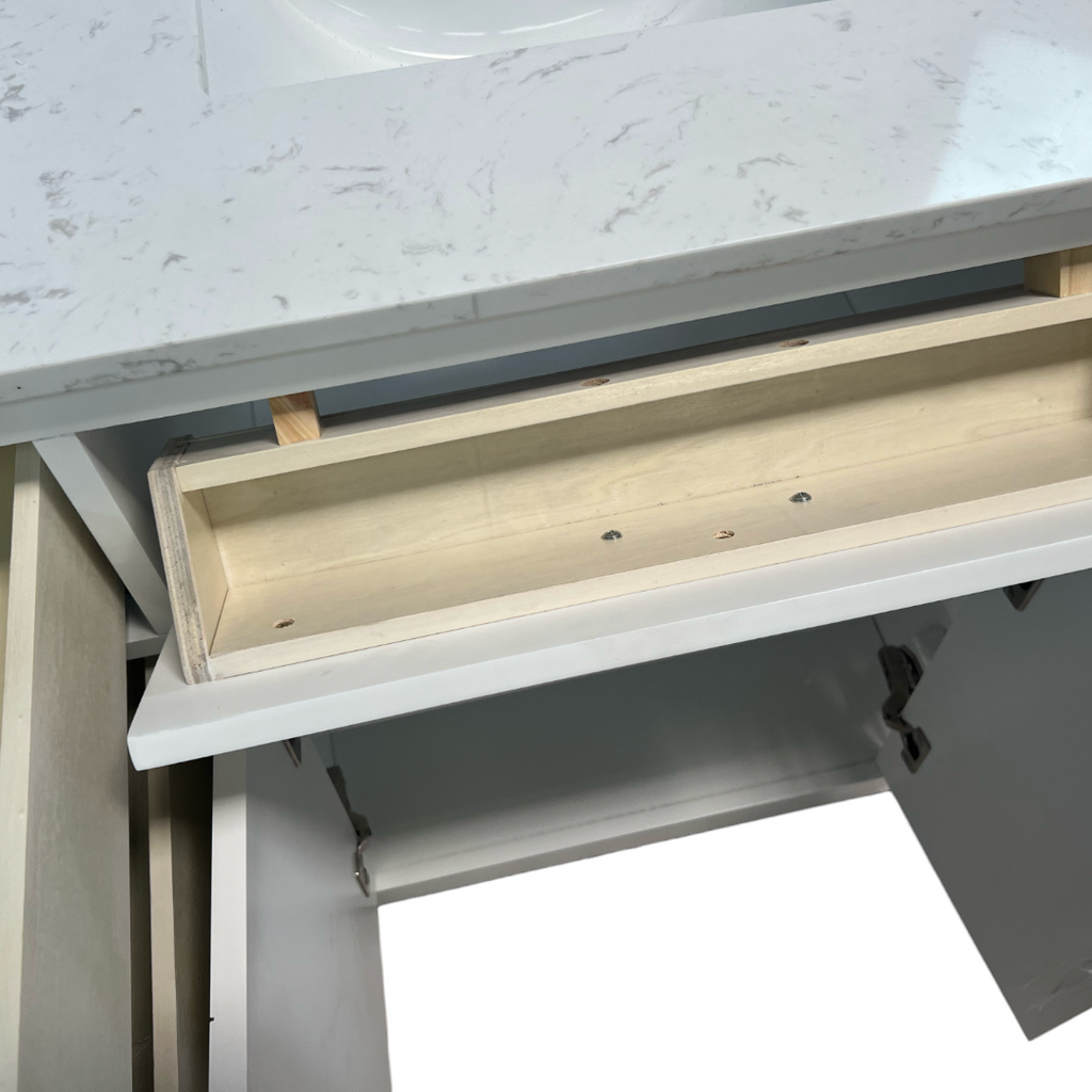 Lark Manor Vannes Bathroom Vanity with Solid Hardwood Frame Quartz Countertop