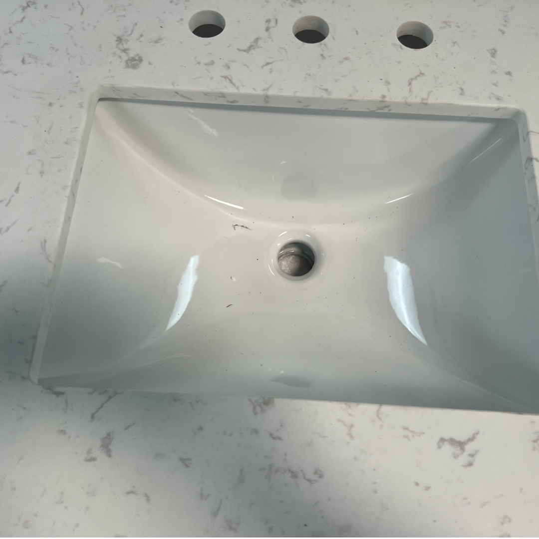 Lark Manor Vannes Bathroom Vanity with Solid Hardwood Frame Quartz Countertop