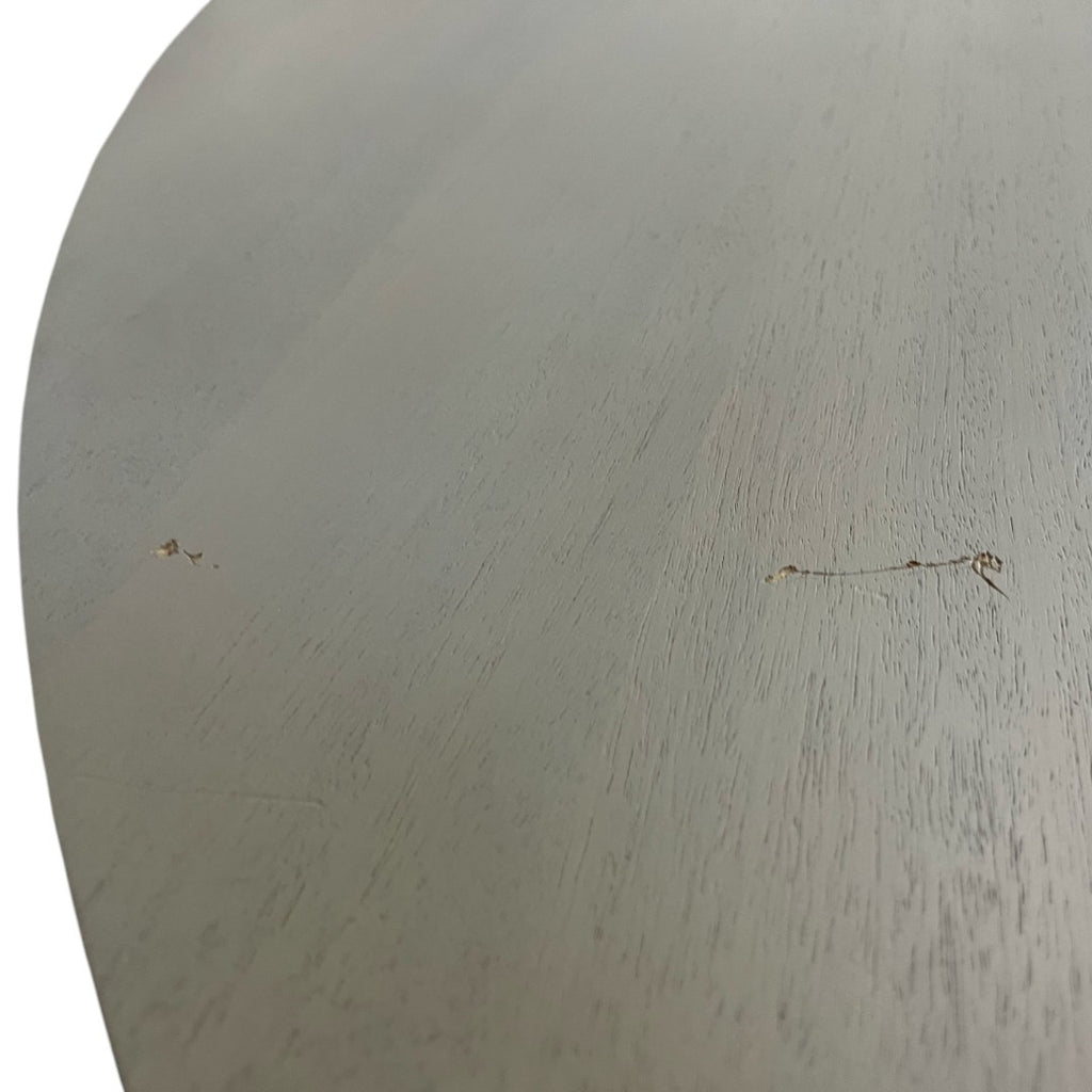 Lulu and Georgia Mojave Round Dining Table