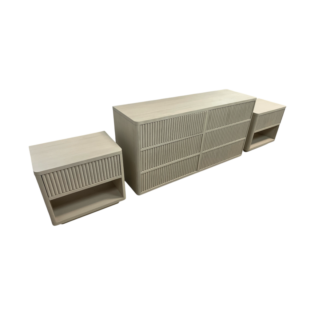 Lulu and Georgia Rutherford 6 Drawer Dresser and Nightstand Set