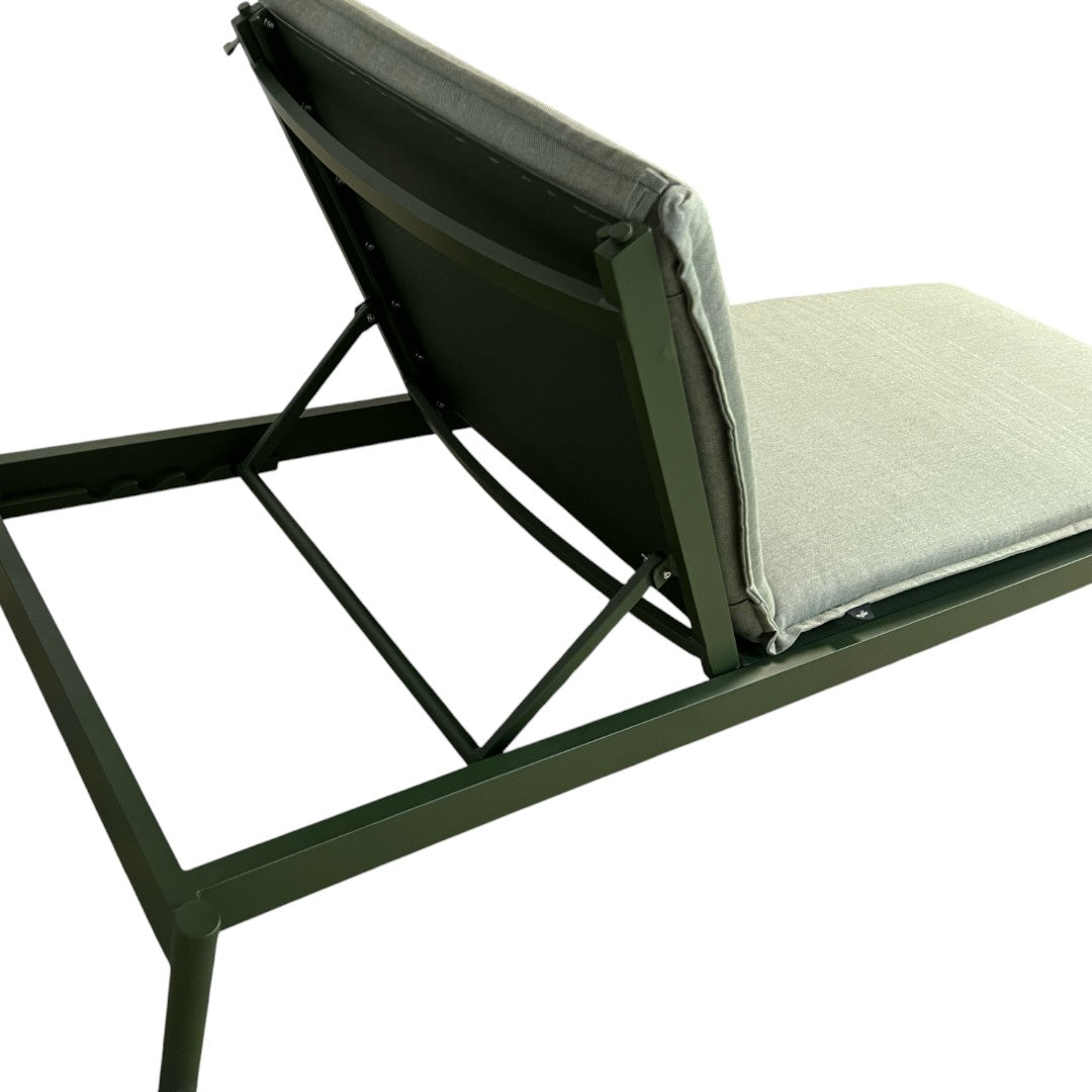 Neighbor Terra Sun Lounger
