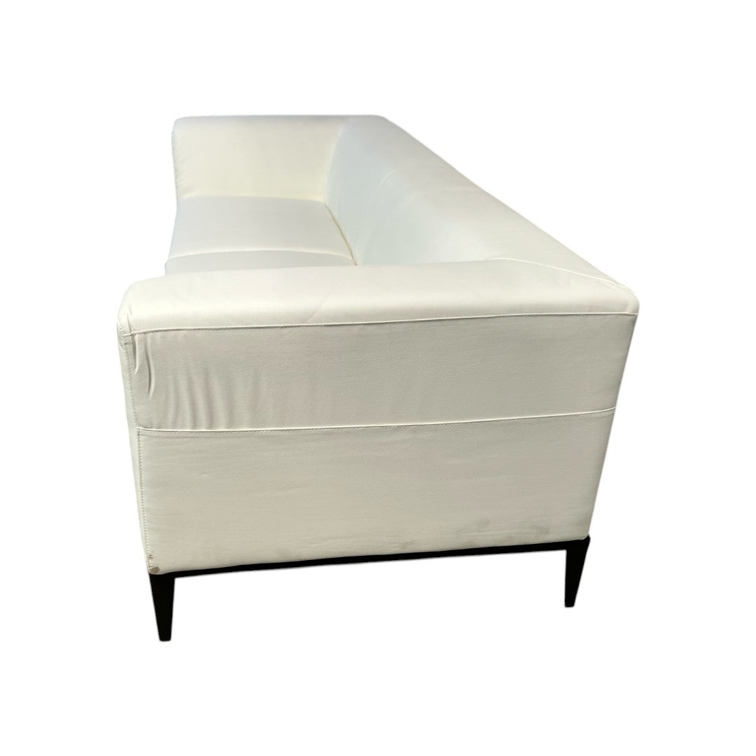Orren Ellis Knuth Tuxedo Arm Sofa