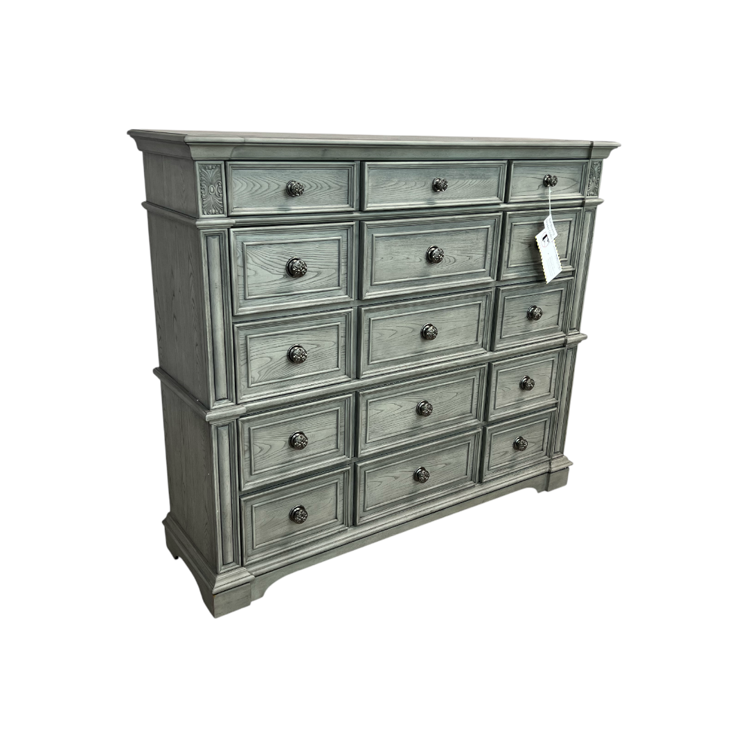 Picket House Furnishings Brookstone 15-Drawer Mansion Chest in Aged Grey