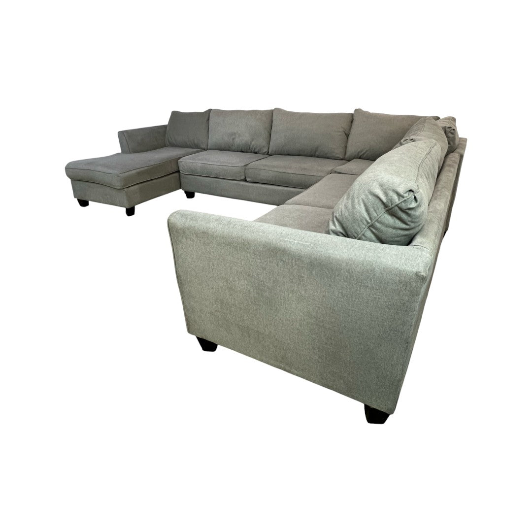 Raymour & Flanigan Daine 4pc Sectional Sofa