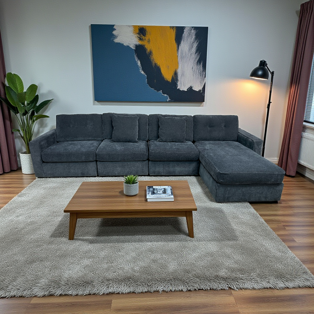 Raymour and Flanigan Modular 4pc Sectional with Chaise