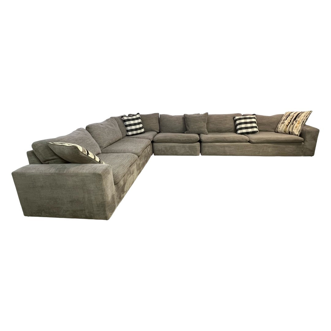 Raymour and Flanigan Nappily 4-pc Sectional Sofa