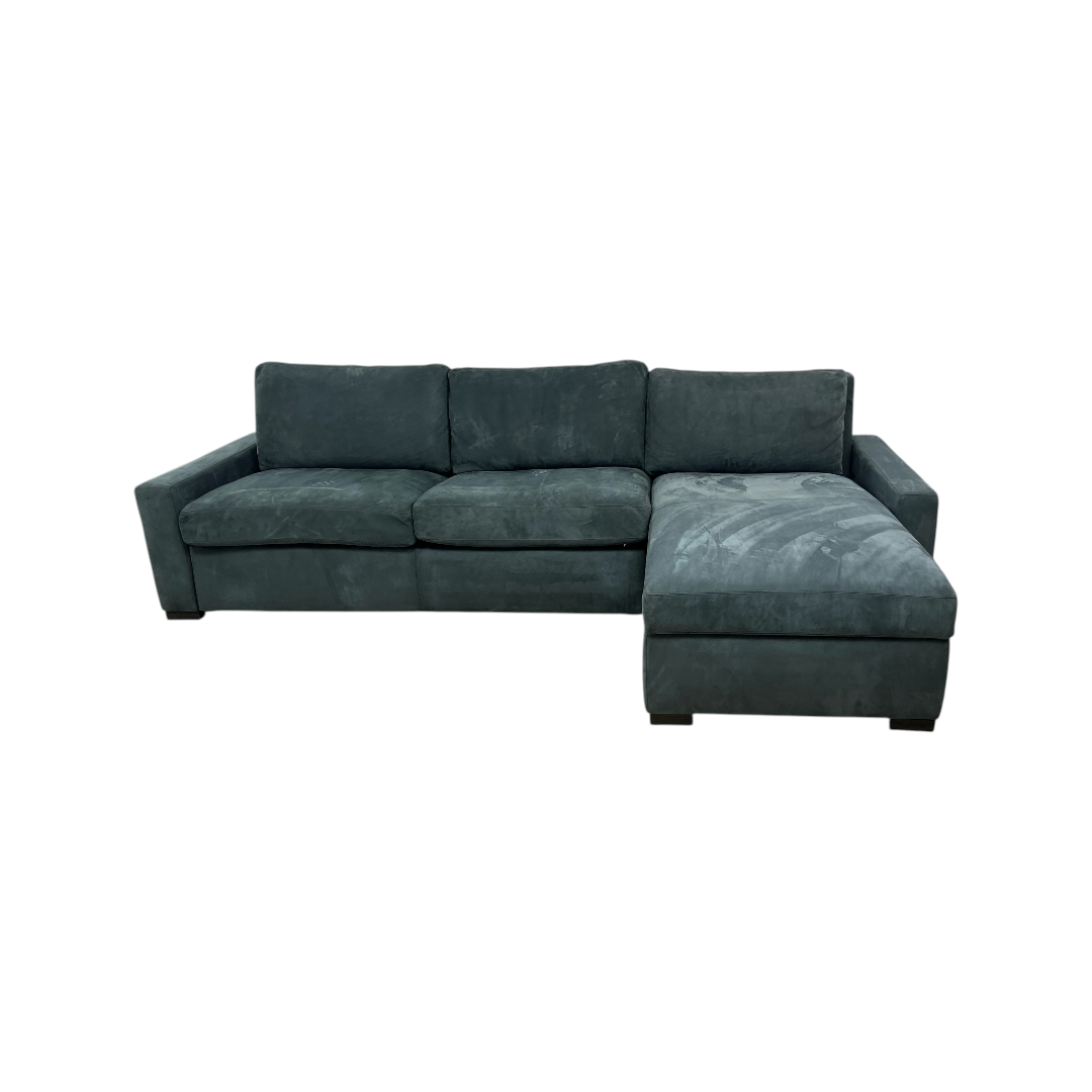 Restoration Hardware Maxwell Queen Sleeper Right-Arm Chaise Sectional Sofa in Italian Venetto Leather