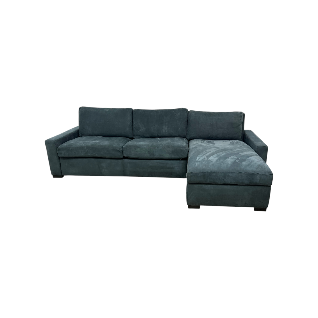 Restoration Hardware Maxwell Queen Sleeper Right-Arm Chaise Sectional Sofa in Italian Venetto Leather