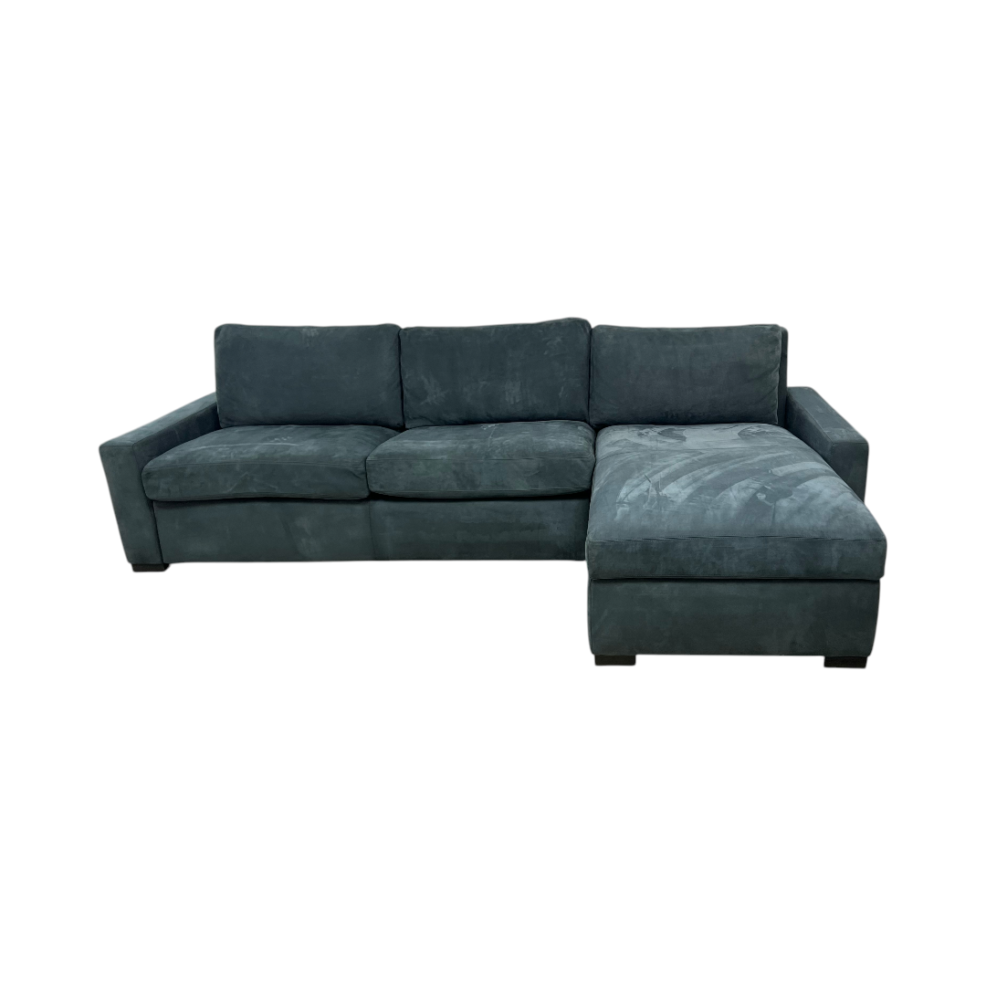 Restoration Hardware Maxwell Queen Sleeper Right-Arm Chaise Sectional Sofa in Italian Venetto Leather