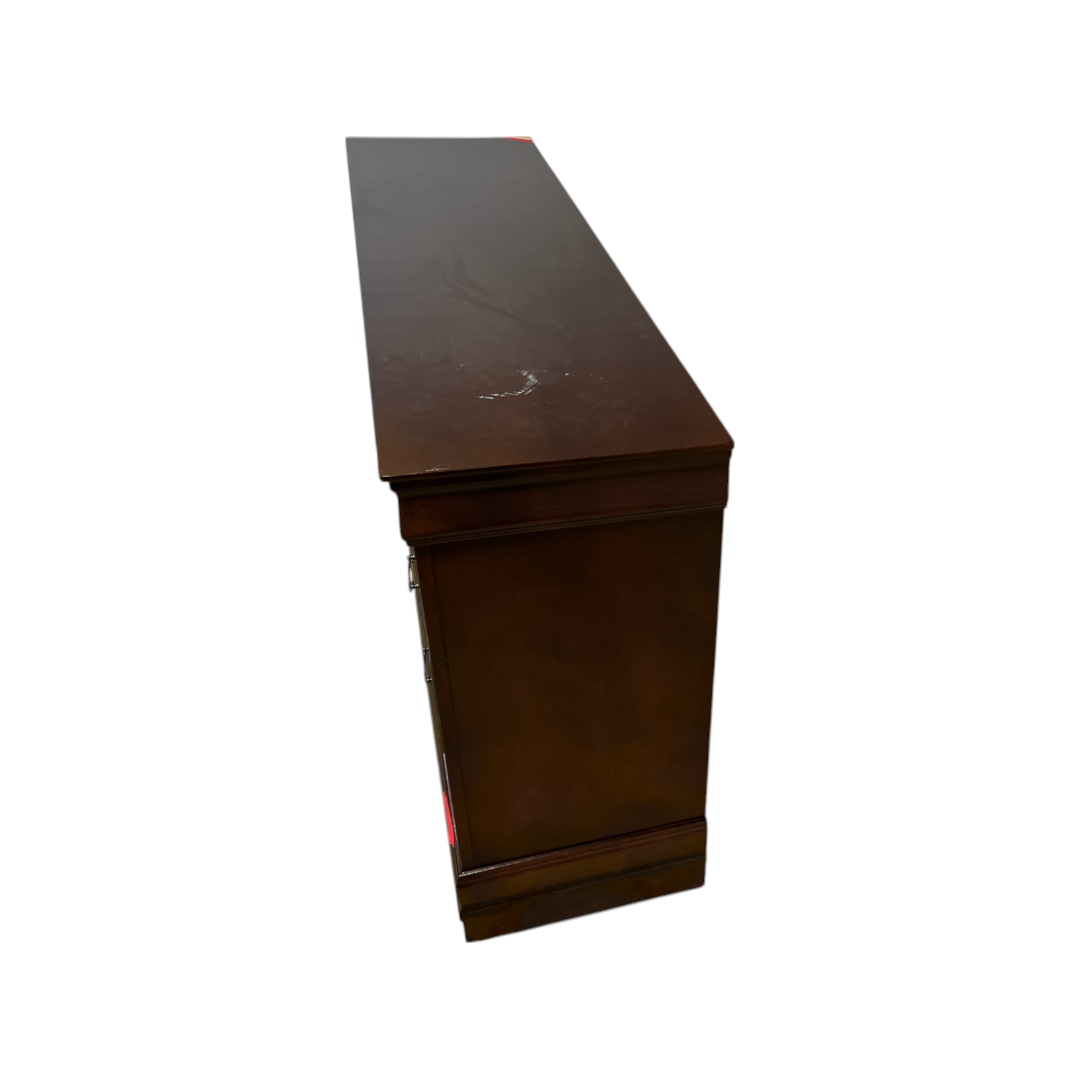 Ashley Alisdair Dresser