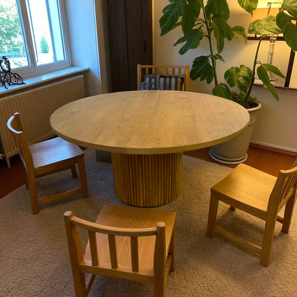 Lulu & Georgia Rutherford Round Dining Table