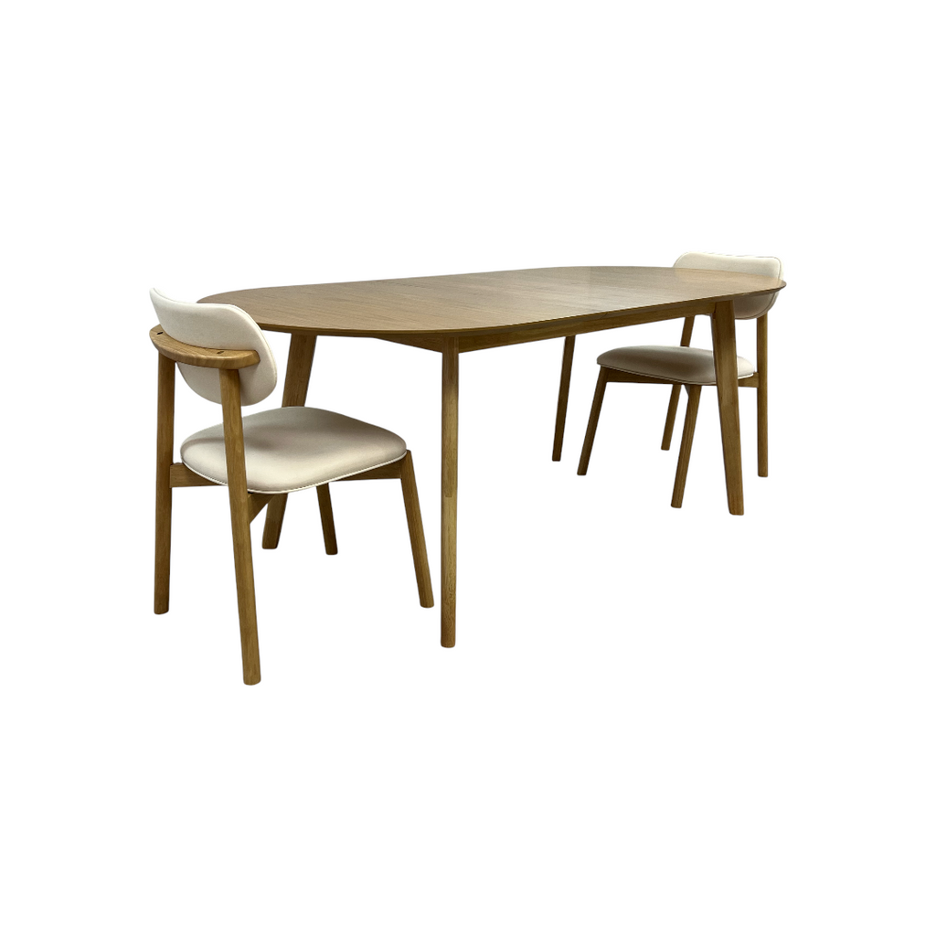Hoft Homes Werner Extendable Dining Table and Maia Dining Chairs set