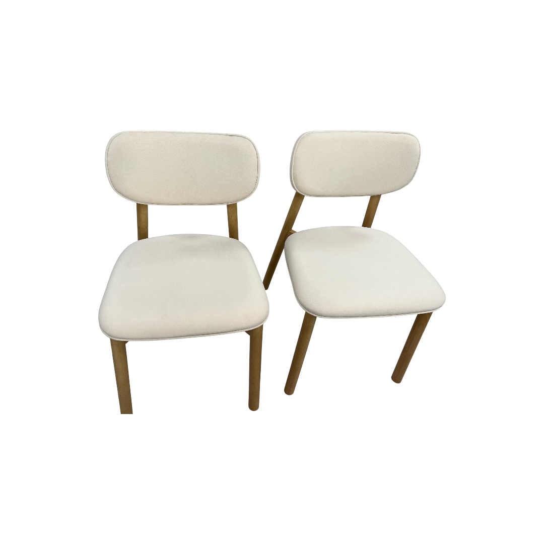 Hoft Homes Werner Extendable Dining Table and Maia Dining Chairs set